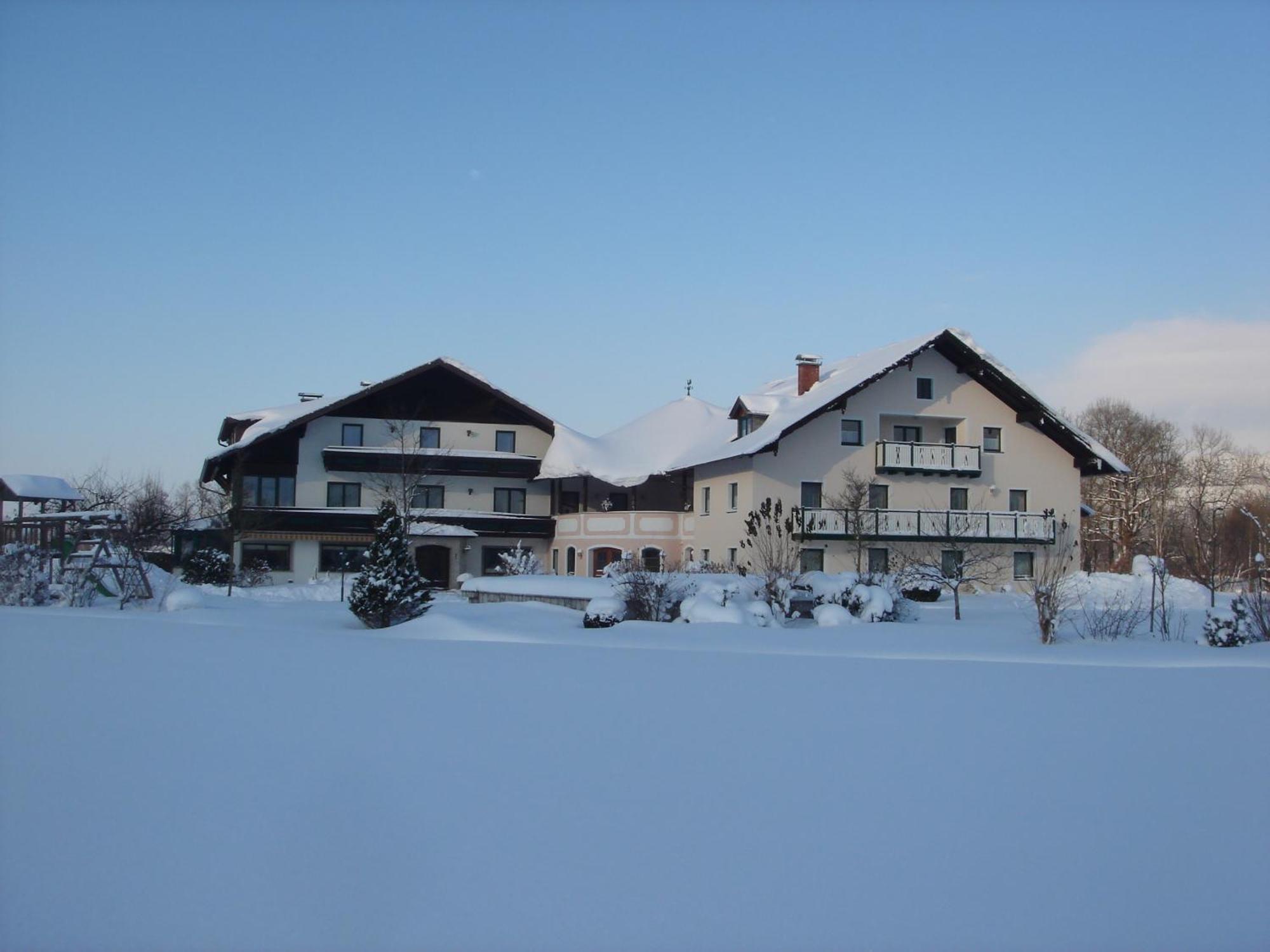 Pension Anna Mondsee Exterior photo
