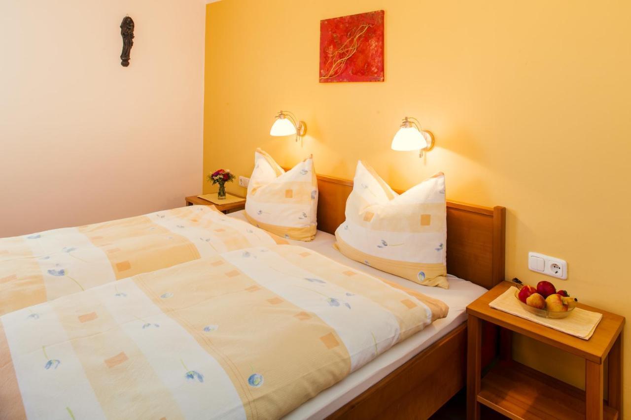 Pension Anna Mondsee Room photo
